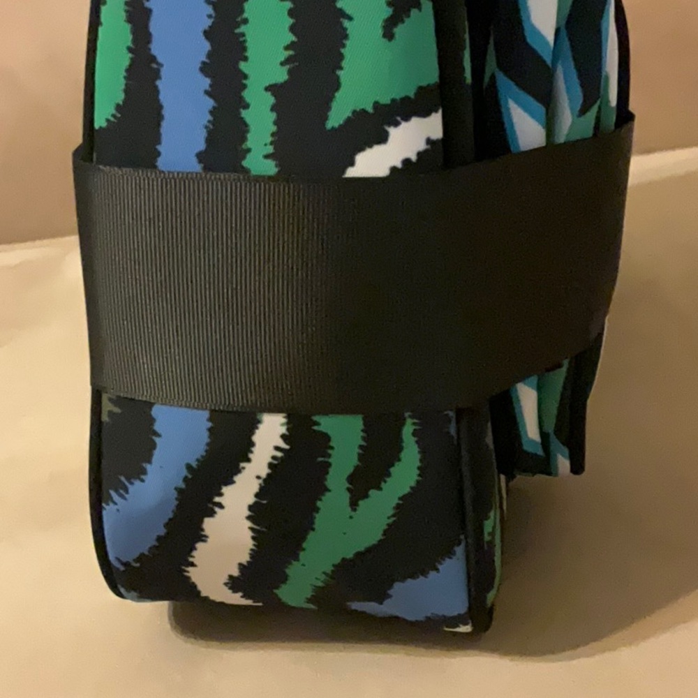 NWT DVF Diane Von Furstenberg Target collab 3 piece travel pouch set black - Picture 6 of 7